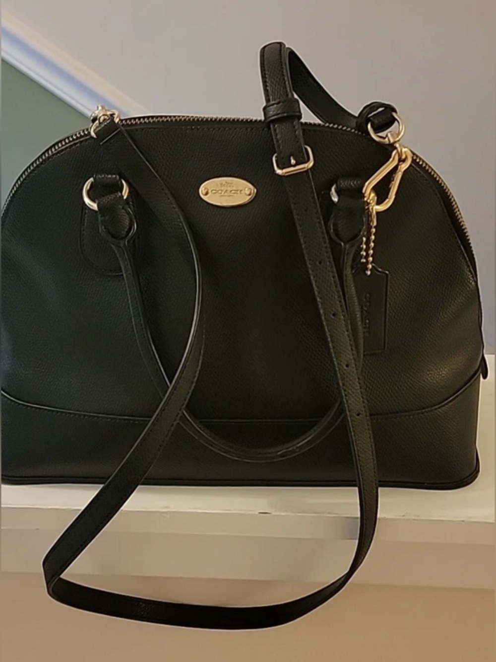 Coach Cora Black Leather Domed Satchel Bag / Shoulder Strap
